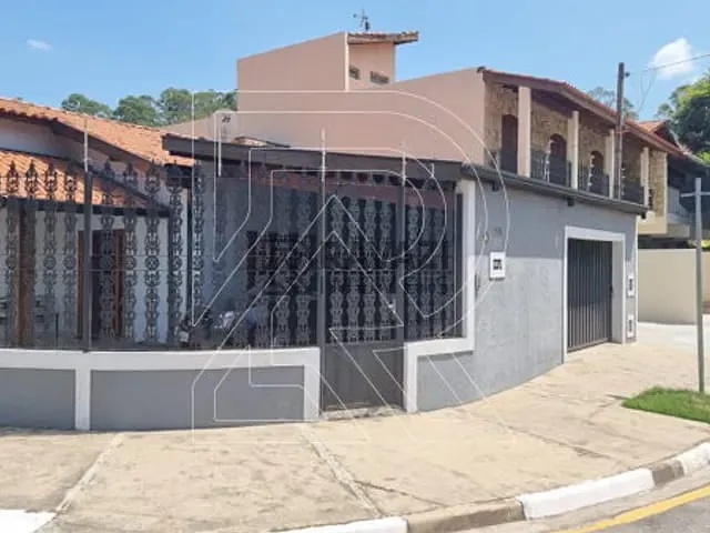 Casa com 200m² 3 quartos e 2 banheiros, à venda, no bairro Jardim Niero em Louveira