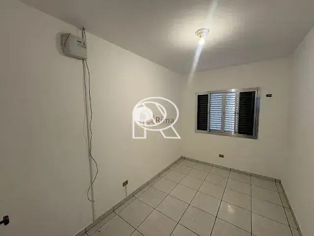 Casa 3 quartos e 2 banheiros, para alugar, no bairro Vila Sao Nicolau em Registro