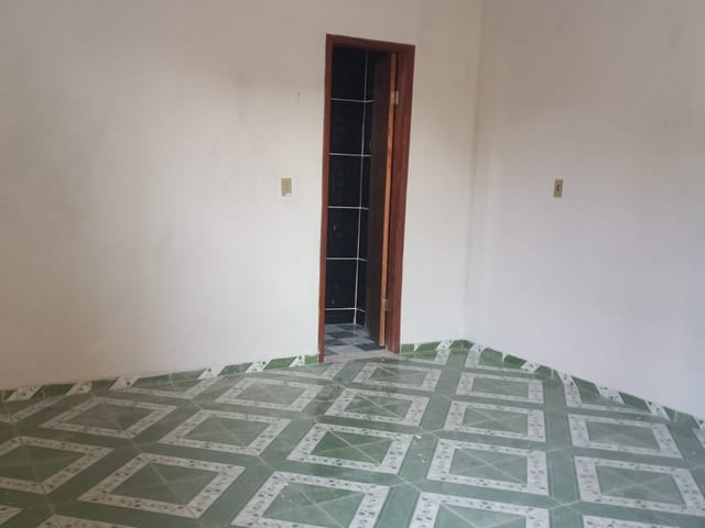 Casa 3 quartos e 2 banheiros, à venda, no bairro Vale das Acácias em Santa Luzia