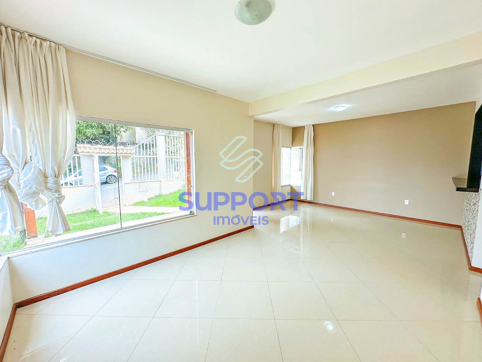 Casa, 3 quartos, 410 m² - Foto 4