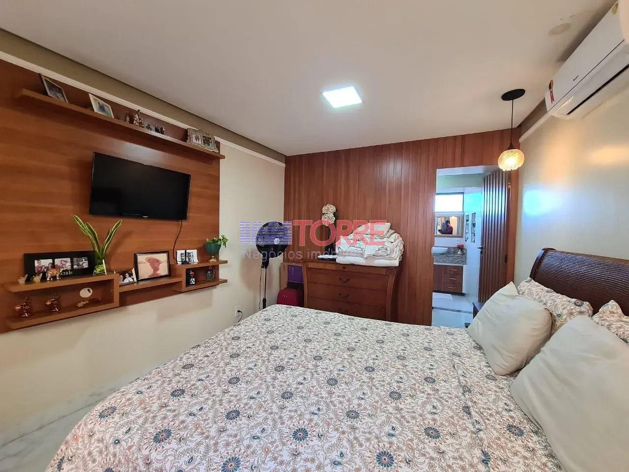 Casa, 4 quartos, 240 m² - Foto 6