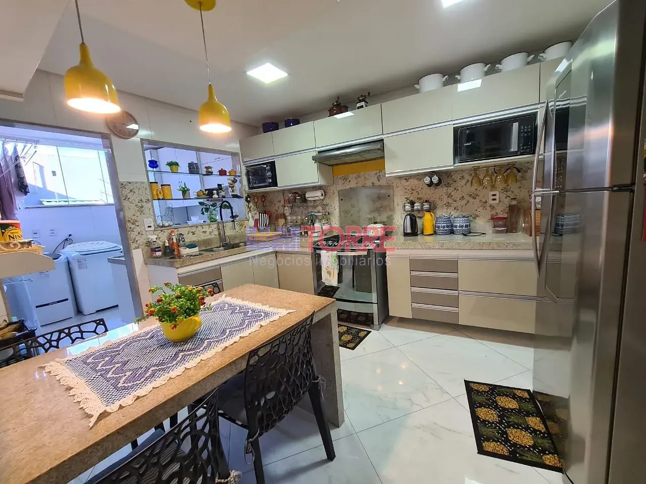 Casa, 4 quartos, 240 m² - Foto 12