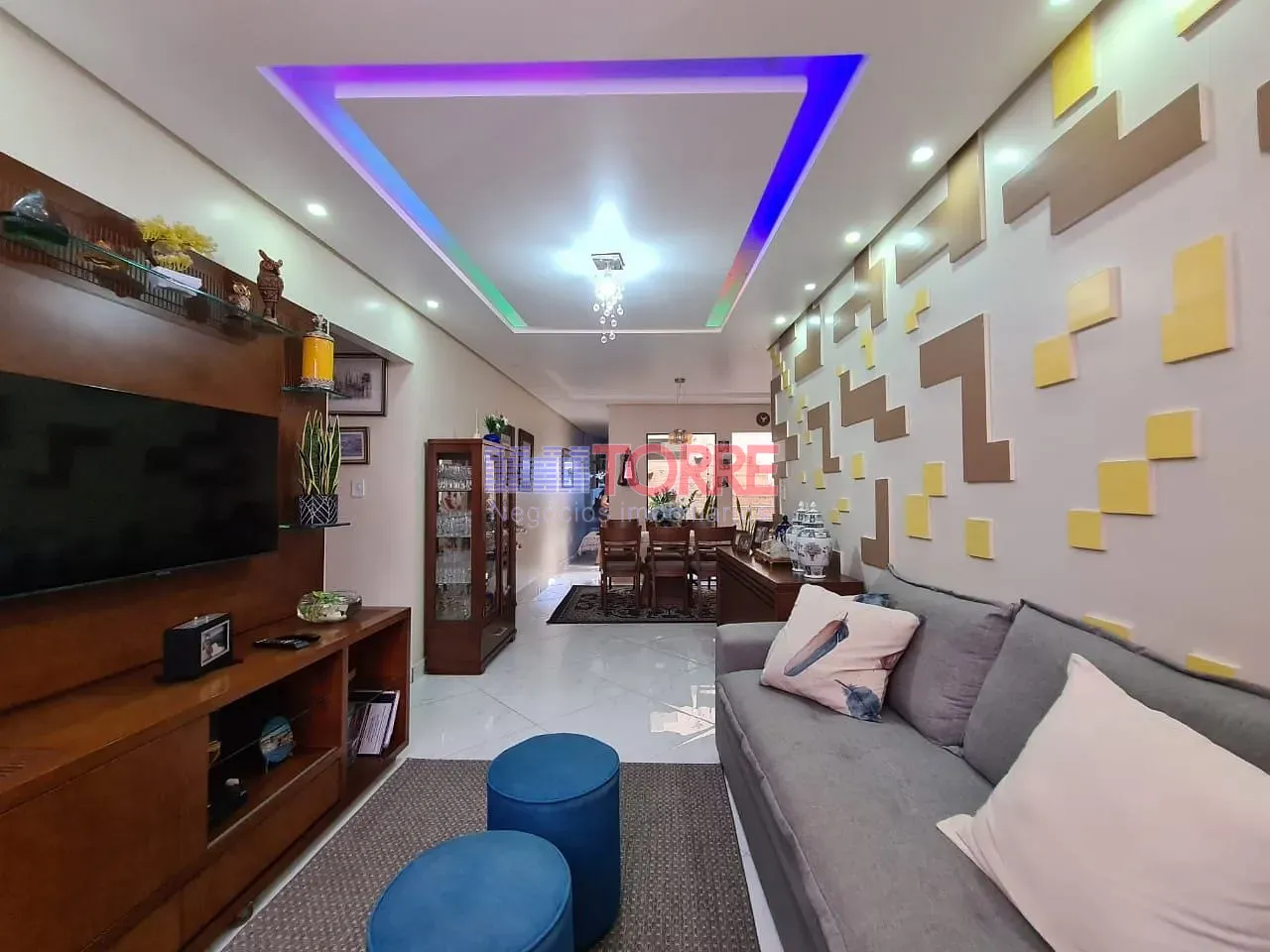 Casa, 4 quartos, 240 m² - Foto 14