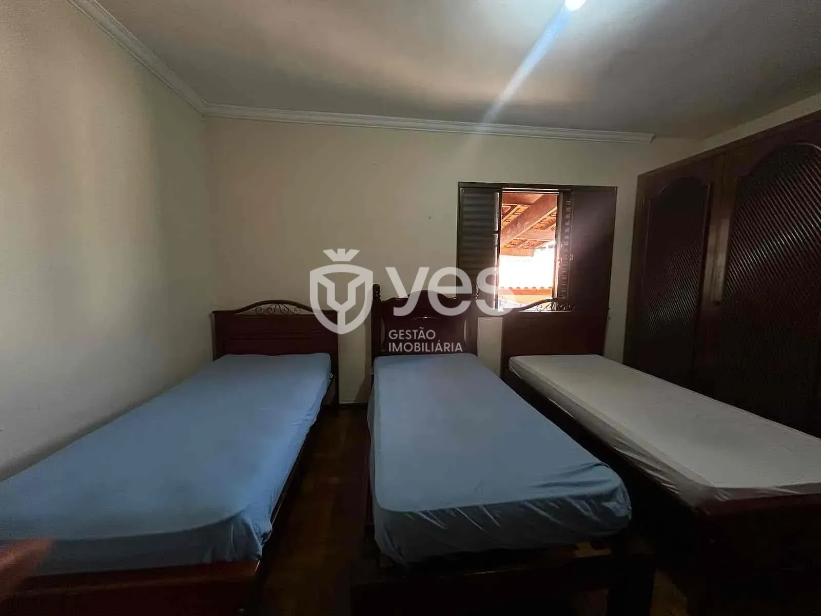 Casa, 5 quartos, 260 m² - Foto 4
