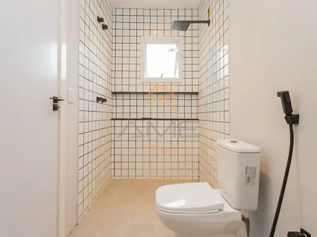Casa 3 quartos e 2 banheiros, à venda, no bairro Laranjal em Pelotas