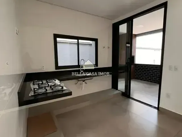 Casa com 200m² 3 quartos e 3 banheiros, à venda, no bairro Wanel Ville em Sorocaba