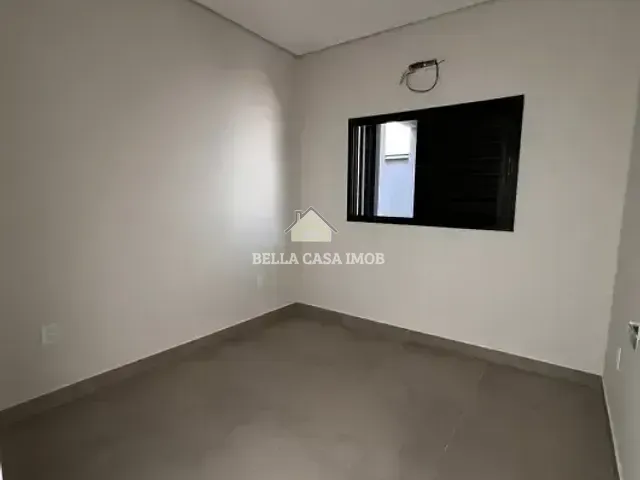 Casa com 200m² 3 quartos e 3 banheiros, à venda, no bairro Wanel Ville em Sorocaba