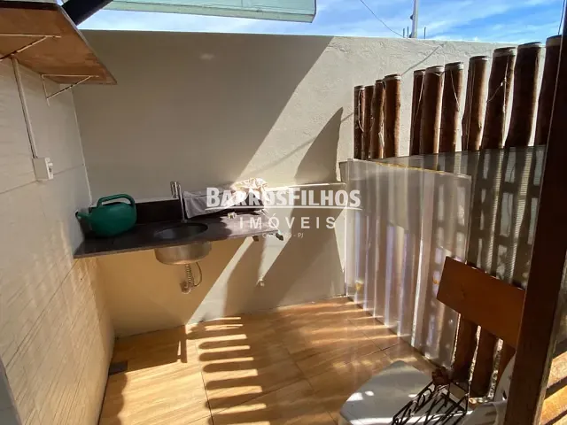 Casa com 300m² 3 quartos e 4 banheiros, para alugar, no bairro São José dos Náufragos em Aracaju