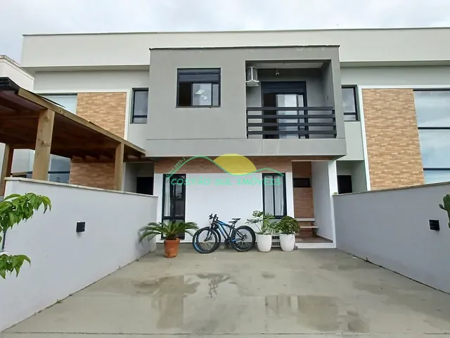 Casa com 121m² 3 quartos e 2 banheiros, à venda, no bairro Ribeirão da Ilha em Florianópolis