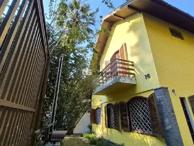 Casa com 1000m² 3 quartos e 4 banheiros, à venda, no bairro Vila Albertina em São Paulo