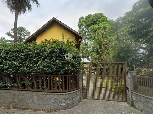 Casa com 1000m² 3 quartos e 4 banheiros, à venda, no bairro Vila Albertina em São Paulo