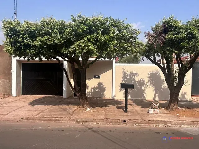 Casa à venda, no bairro Santos Dumont em Três Lagoas