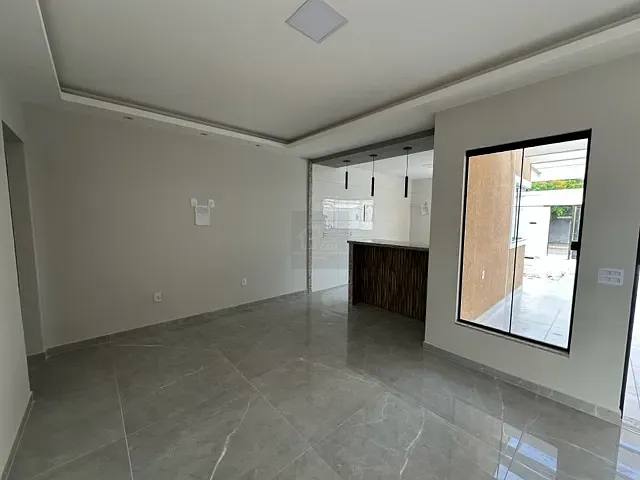 Casa com 240m² 2 quartos e 3 banheiros, à venda, no bairro Jardim Atlântico Central (Itaipuaçu) em Maricá