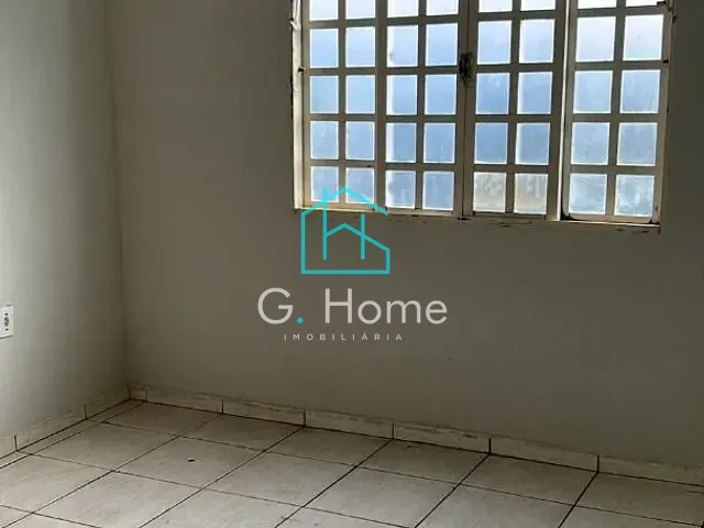 Casa com 200m² 2 quartos e 1 banheiro, à venda, no bairro Jardim Campos Verdes em Londrina