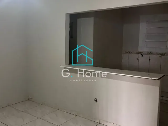 Casa com 200m² 2 quartos e 1 banheiro, à venda, no bairro Jardim Campos Verdes em Londrina