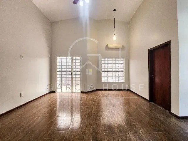 Casa com 405m² 4 quartos e 3 banheiros, à venda, no bairro Jardim Recreio em Ribeirão Preto