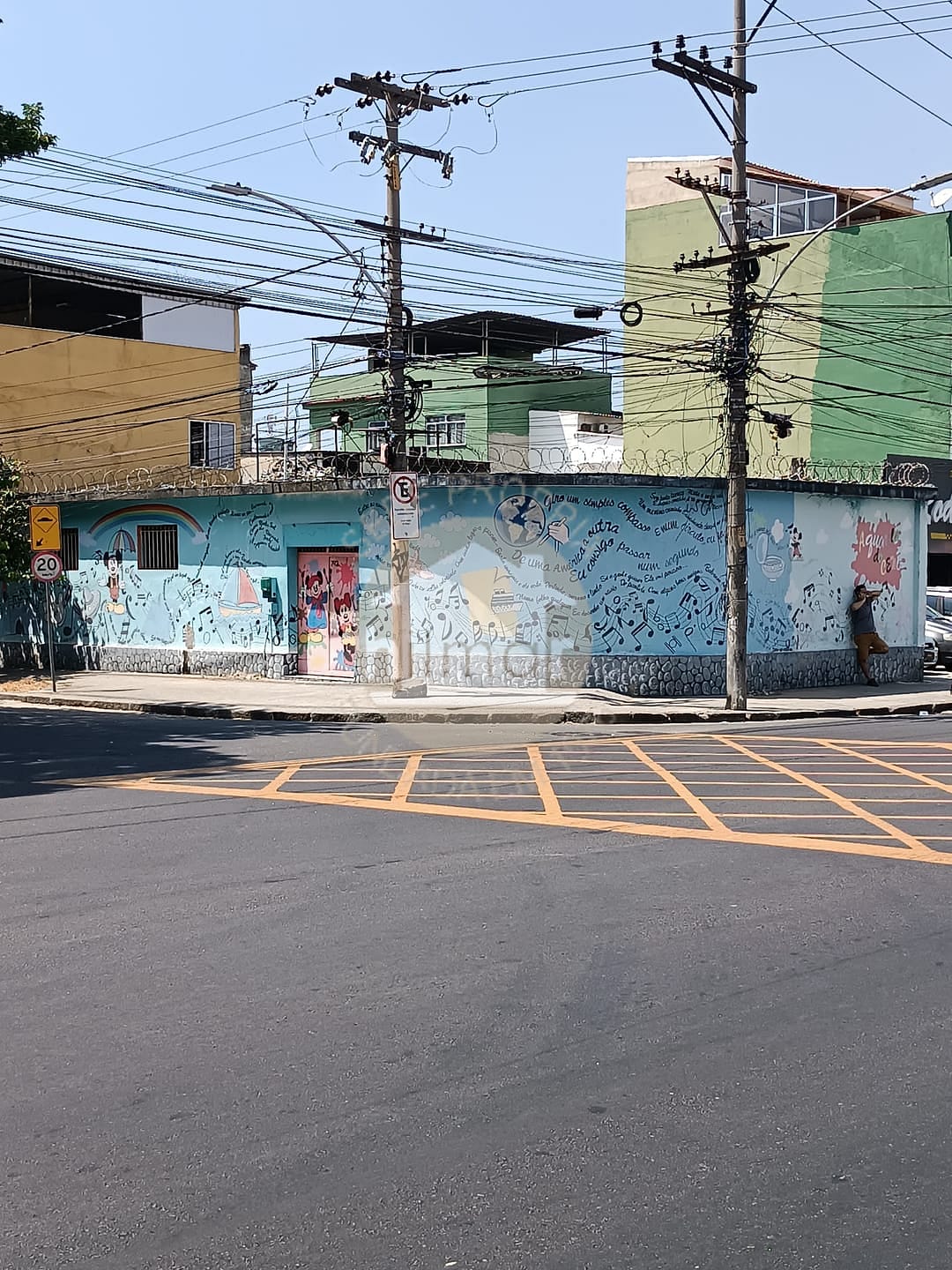 Casa para alugar com 1 quarto, 152m² - Foto 1