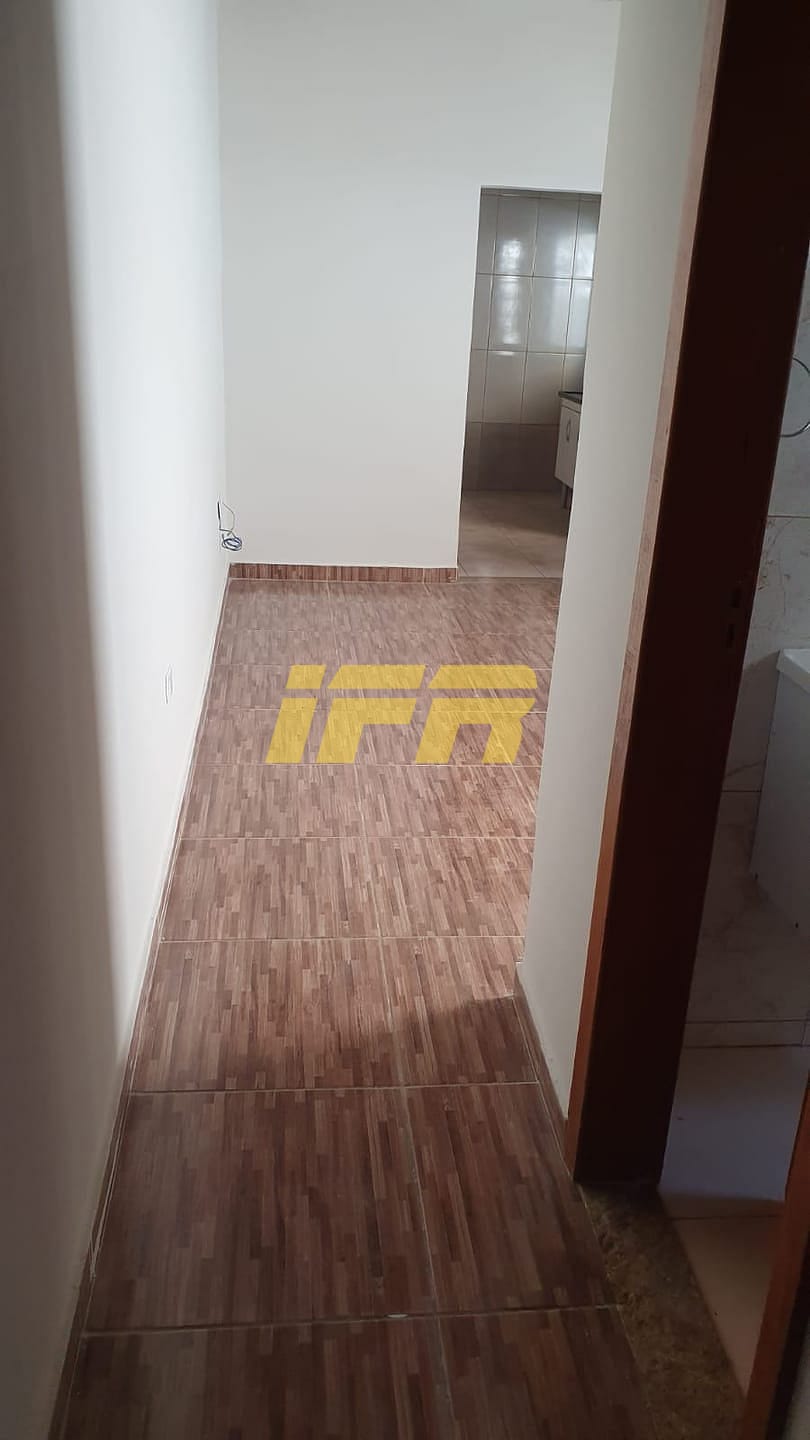 Casa, 1 quarto, 75 m² - Foto 2