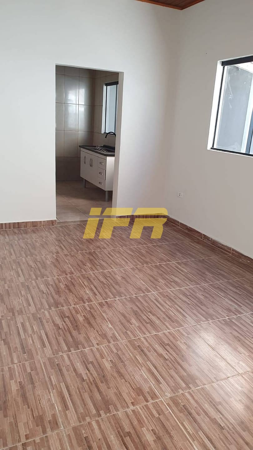 Casa, 1 quarto, 75 m² - Foto 1