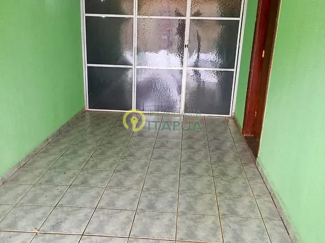 Casa com 250m² 5 quartos e 2 banheiros, à venda, no bairro Jardim Tókio em Londrina