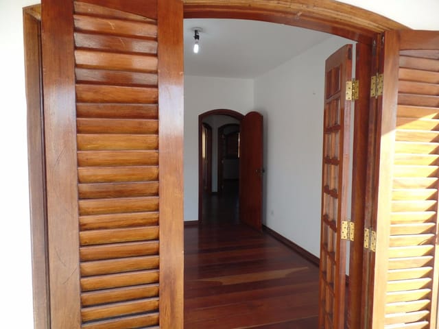 Foto do Casa - Casa para Locação 3 Quartos, 1 Suite, 2 Vagas, 250M², Jardim Portugal, São José dos Campos - SP | INDEPENDENCE NEGOCIOS IMOBILIARIOS LTDA