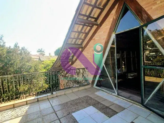Casa com 1000m² 3 quartos e 4 banheiros, à venda, no bairro Granja Viana II em Cotia