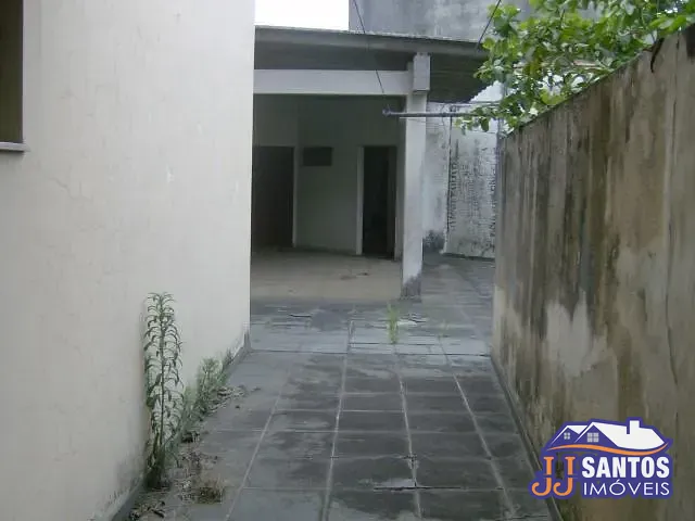 Casa com 460m² 2 quartos e 2 banheiros, à venda, no bairro Vila Bertioga em São Paulo