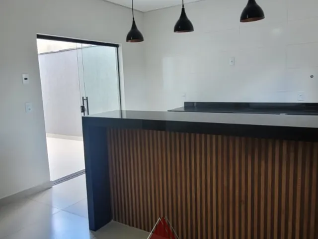 Casa com 200m² 3 quartos e 2 banheiros, à venda, no bairro Loteamento Quinta do Oeste em Franca