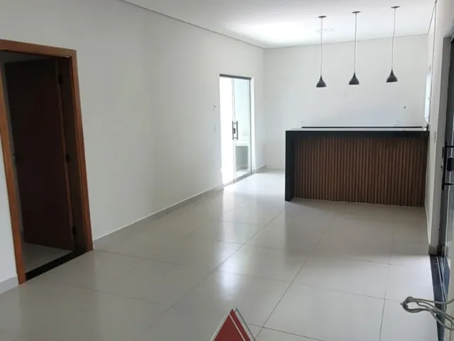 Casa com 200m² 3 quartos e 2 banheiros, à venda, no bairro Loteamento Quinta do Oeste em Franca