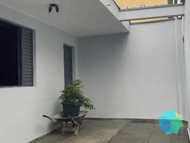 Casa com 395m² 2 quartos e 2 banheiros, à venda, no bairro Centro em Salto