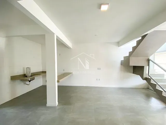 Casa 3 quartos e 2 banheiros, à venda, no bairro Cajueiros (Itaipuaçu) em Maricá