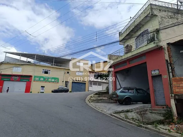 Casa com 180m² 3 quartos e 1 banheiro, à venda, no bairro Laranjeiras em Caieiras