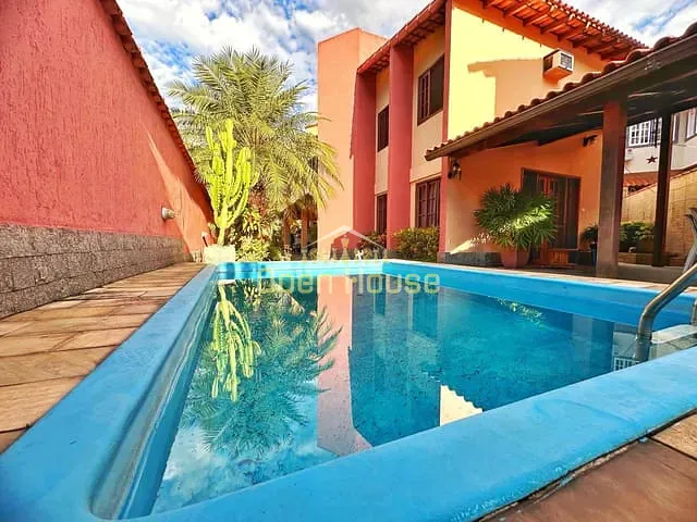 Casa com 357m² 3 quartos e 2 banheiros, à venda, no bairro Jardim Primavera em Volta Redonda