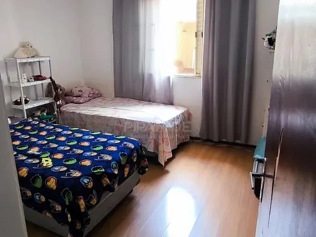 Casa com 306m² 2 quartos e 1 banheiro, à venda, no bairro Santa Ângela em Poços de Caldas