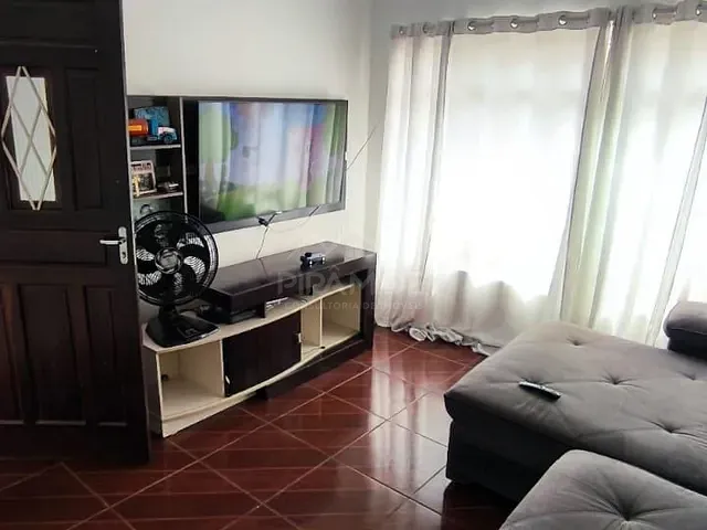 Casa com 306m² 2 quartos e 1 banheiro, à venda, no bairro Santa Ângela em Poços de Caldas