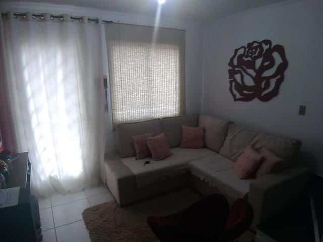 Casa com 64m² 2 quartos e 2 banheiros, à venda, no bairro Jardim Sandra em Cotia