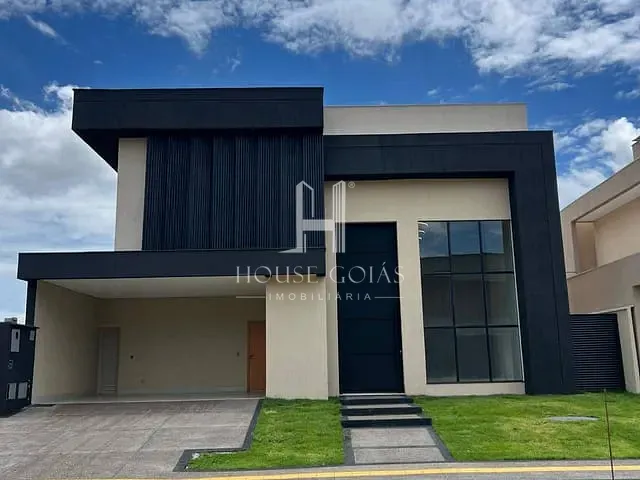 Sobrado com 416m² 4 quartos e 6 banheiros, à venda, no bairro Jardins Itália em Goiânia