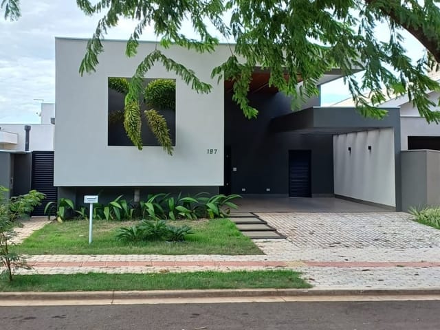 Casa com 360m² 3 quartos e 5 banheiros, à venda, no bairro Alphaville Campo Grande em Campo Grande