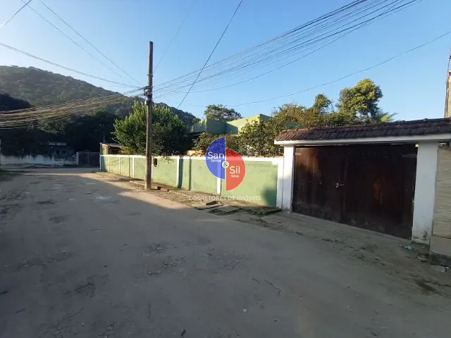 Casa com 360m² 2 quartos e 1 banheiro, à venda, no bairro Praia da Esperança (Praia de Mauá) em Magé