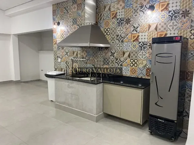 Casa com 1050m² 6 quartos e 3 banheiros, à venda, no bairro Acapulco em Guarujá
