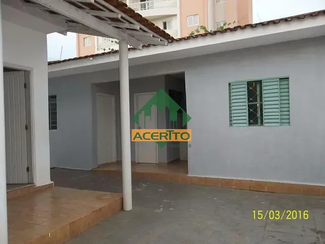 Casa com 330m² 3 quartos e 3 banheiros, para alugar, no bairro Vila Mendonça em Araçatuba