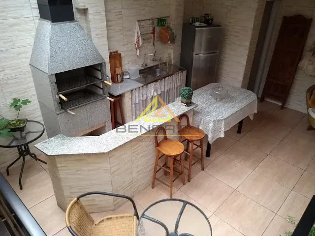 Casa com 240m² 3 quartos e 4 banheiros, à venda, no bairro Vila Dom Pedro II em São Paulo