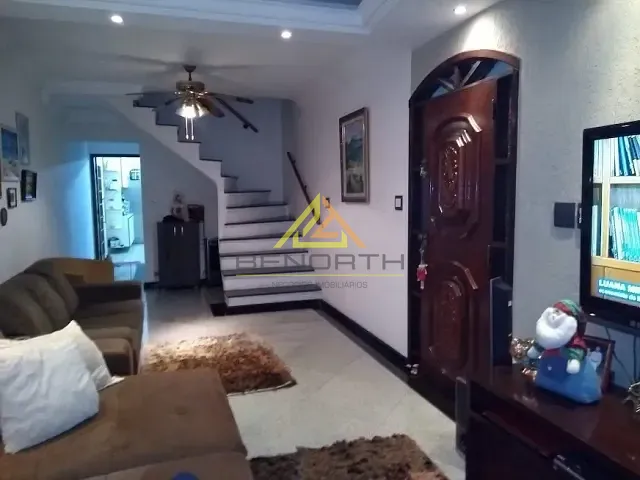 Casa com 240m² 3 quartos e 4 banheiros, à venda, no bairro Vila Dom Pedro II em São Paulo