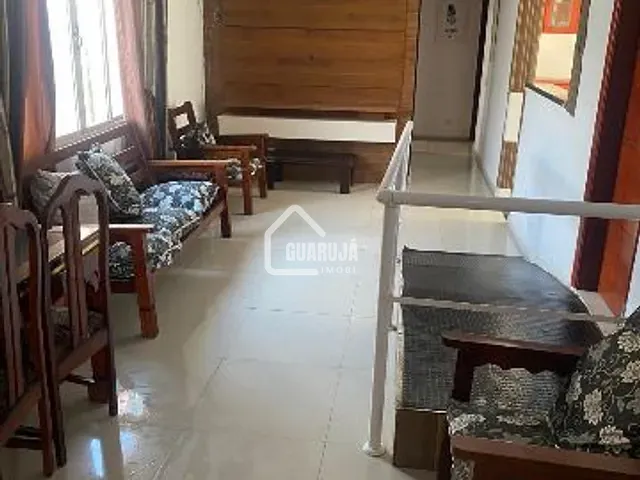 Casa com 220m² 3 quartos e 3 banheiros, à venda, no bairro Enseada em Guarujá