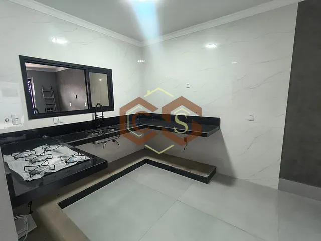 Casa com 150m² 3 quartos e 2 banheiros, à venda, no bairro Jardim Residencial Nova Veneza em Indaiatuba