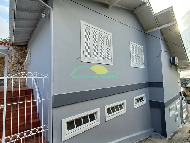 Casa 3 quartos e 3 banheiros, à venda, no bairro Ribeirão da Ilha em Florianópolis