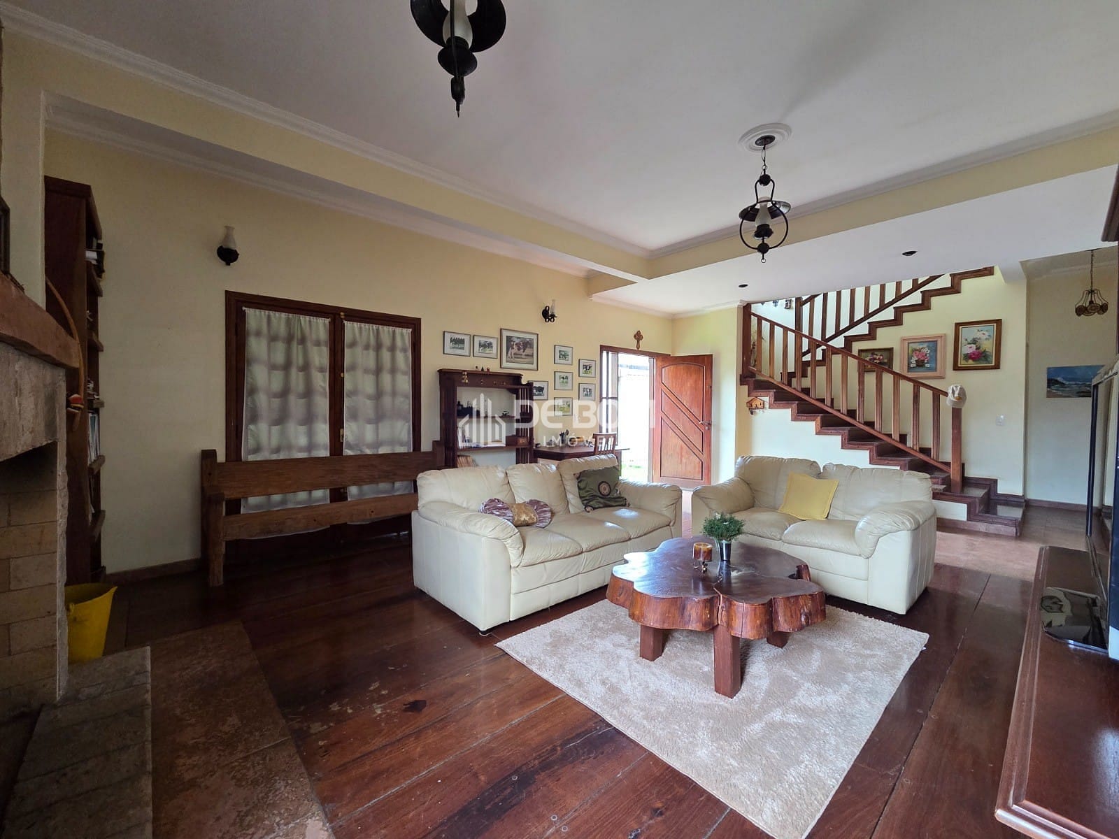 Casa, 3 quartos, 312 m² - Foto 1