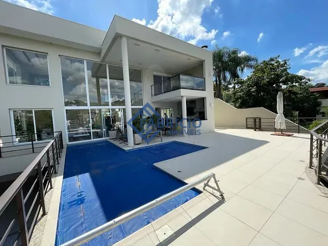 Casa com 1127m² 4 quartos e 6 banheiros, à venda, no bairro Marambaia em Vinhedo