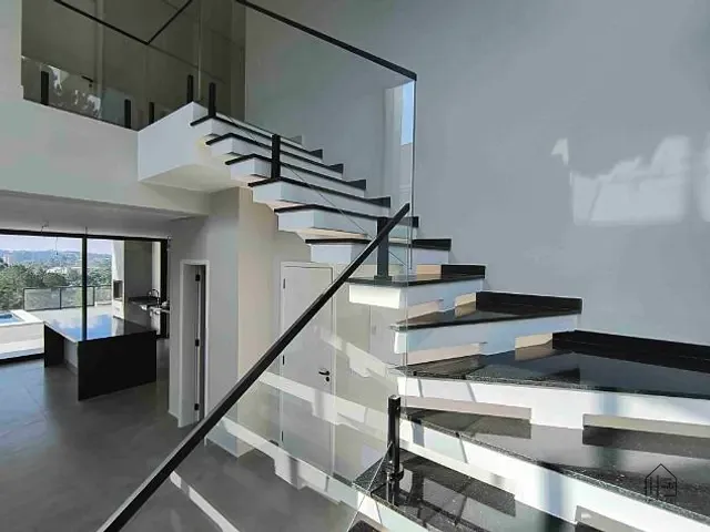 Casa com 500m² 3 quartos e 5 banheiros, à venda, no bairro Quinta dos Angicos em Cotia