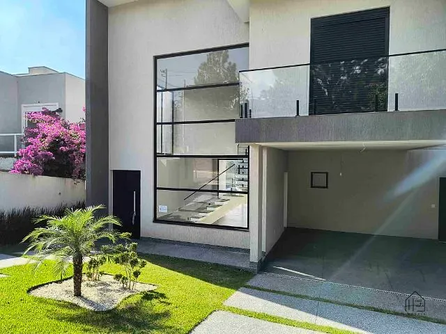 Casa com 500m² 3 quartos e 5 banheiros, à venda, no bairro Quinta dos Angicos em Cotia